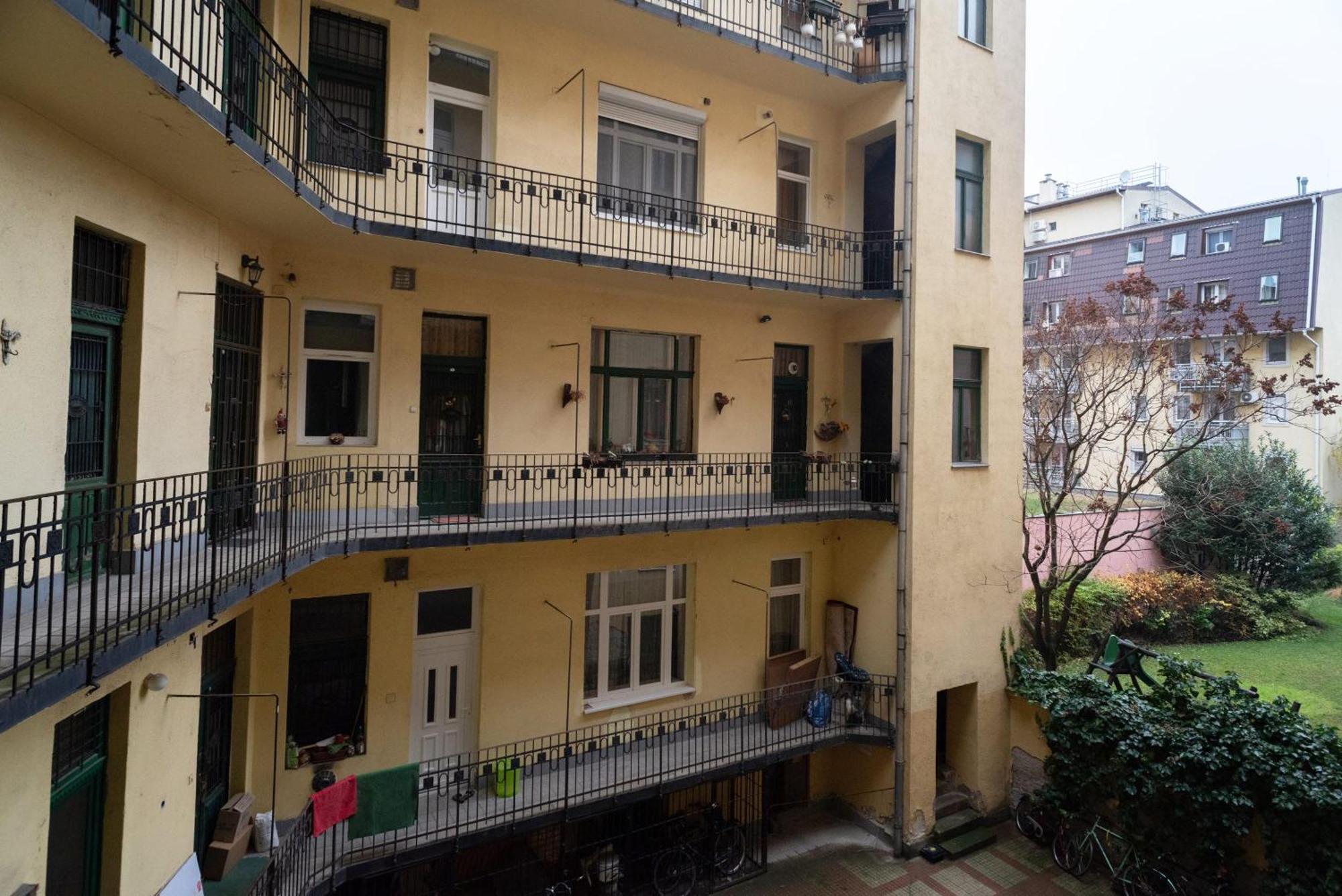 בודפשט Lovely Studio At Central Location מראה חיצוני תמונה